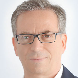 Dr. Kovács Péter
